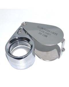 Illuminated Eye Loupe