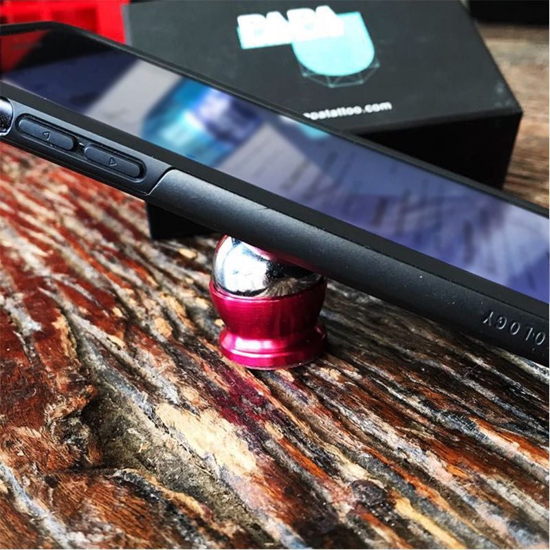 Papa Magnetic Phone Holder
